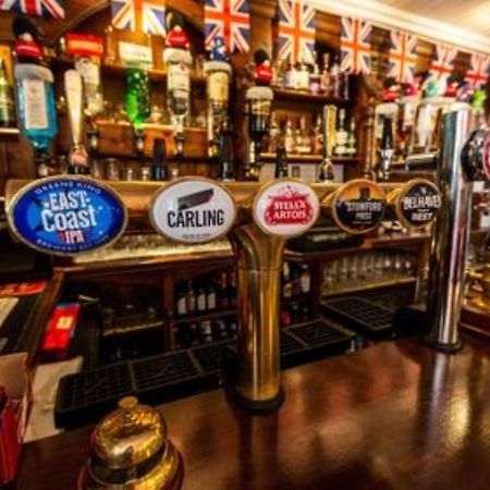 לינה וארוחת בוקר Norham The Masons Arms מראה חיצוני תמונה