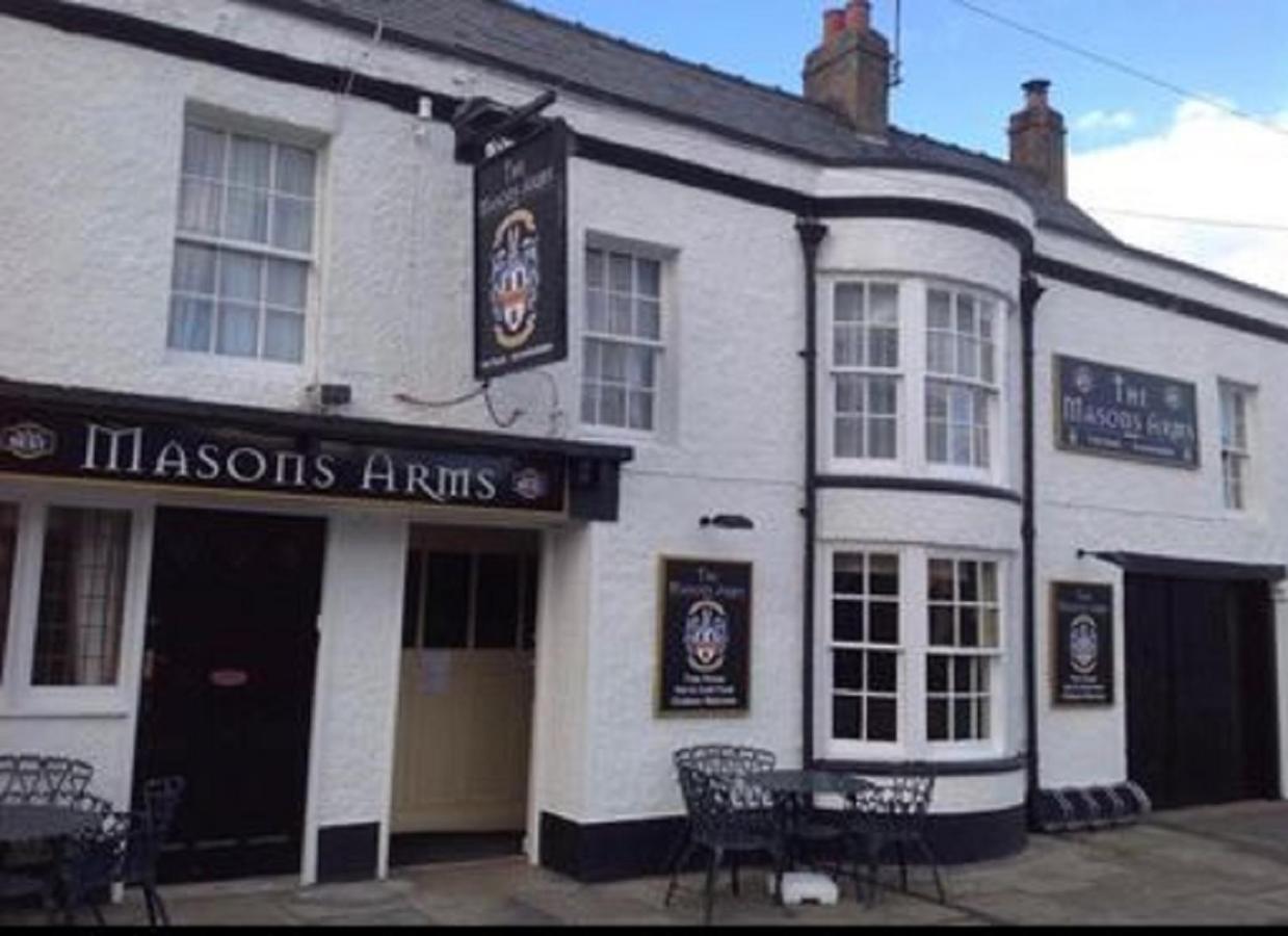 לינה וארוחת בוקר Norham The Masons Arms מראה חיצוני תמונה